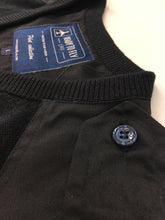 Load image into Gallery viewer, Long sleeved wool V-neck pilot sweater Airways Aviation by readytofly